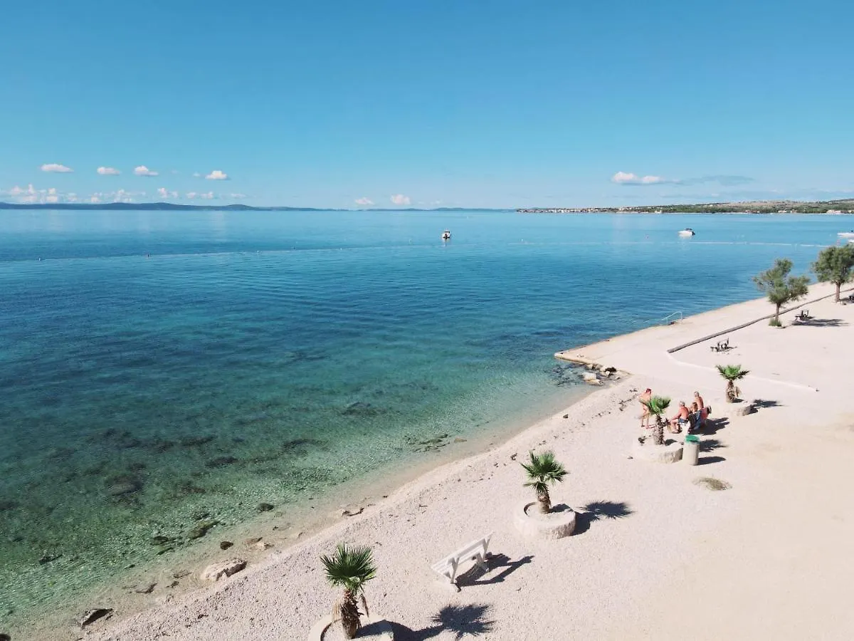 Dinary Penthouse Apartment Vir 0*,  Croacia